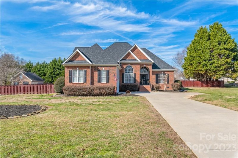 908 Gristmill Drive