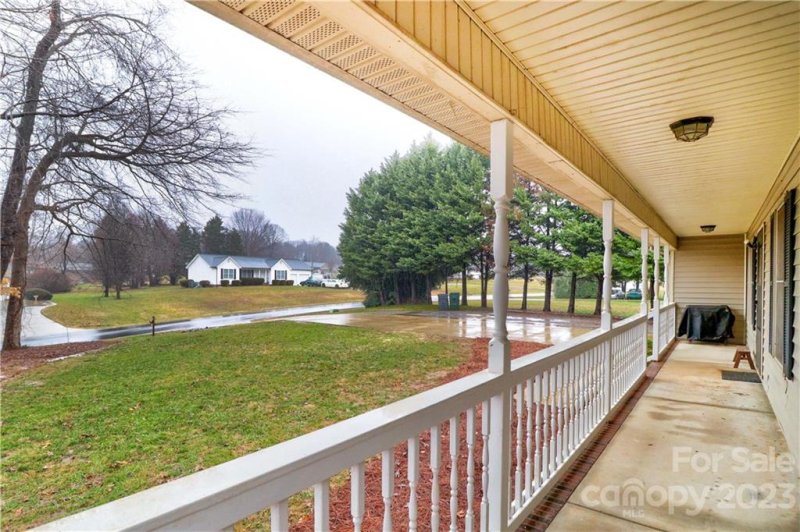 Property image 3 at 143 Antler Drive, Statesville, NC 28625