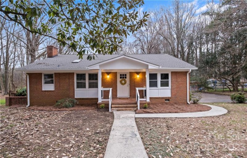 Property image 3 at 1410 Colonial Drive, Salisbury, NC 28144