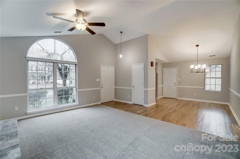 Property image 4 at 6207 Sunbridge Court, Charlotte, NC 28269