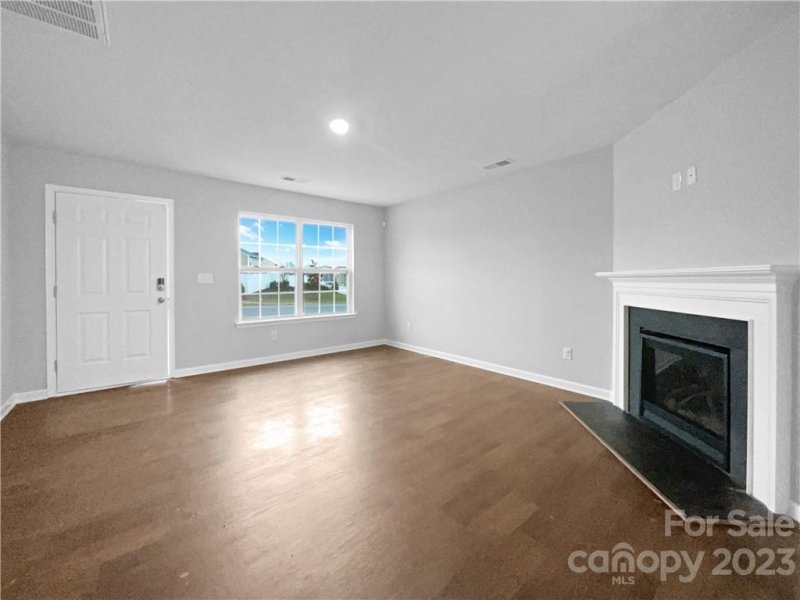 Property image 3 at 3047 Crabapple Lane, Dallas, NC 28034