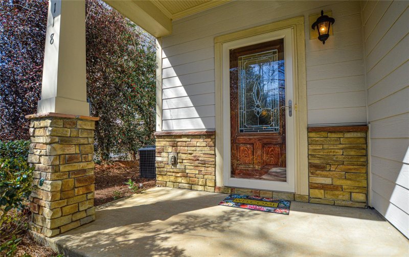 Property image 2 at 118 Coral Lane, Mooresville, NC 28117