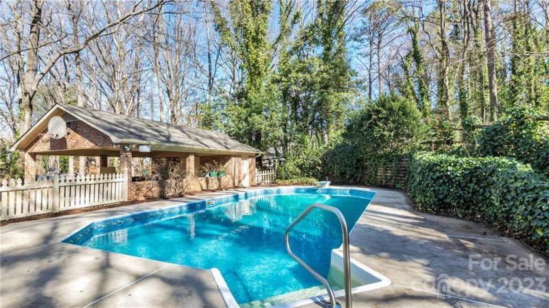 Property image 2 at 8307 County Downs Lane, Charlotte, NC 28270