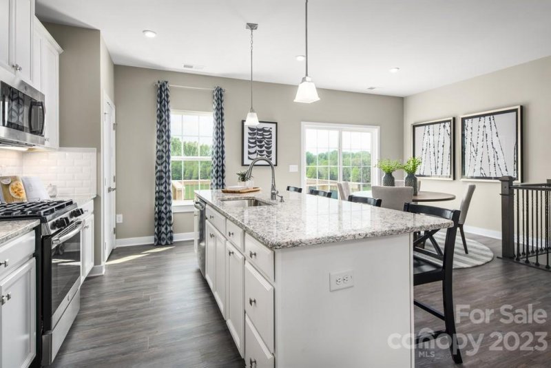 Property image 4 at 1016 B Bridgeford Drive, Huntersville, NC 28078