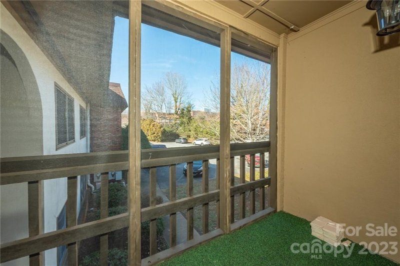 Property image 3 at 427 6th Avenue, Hendersonville, NC 28739