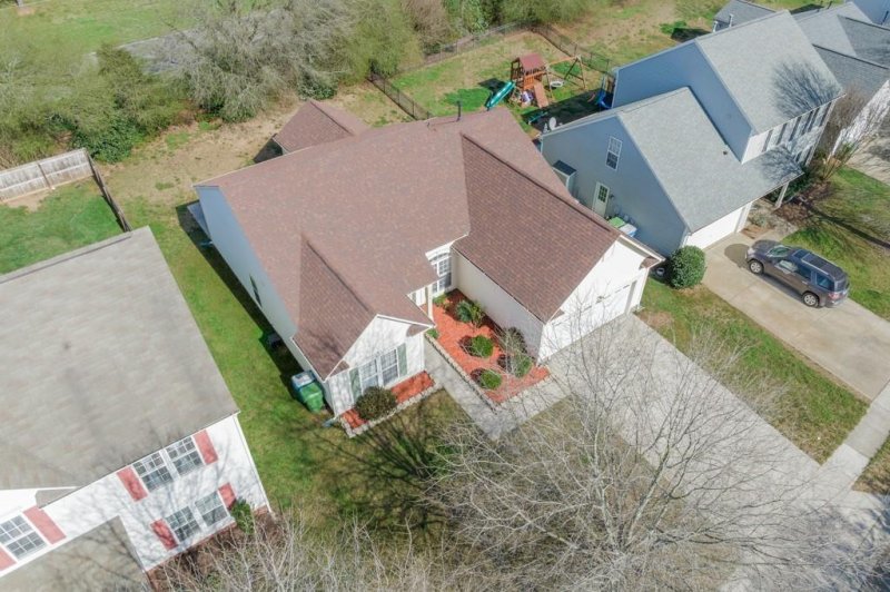 Property image 3 at 120 Brookhollow Drive, Mount Holly, NC 28120