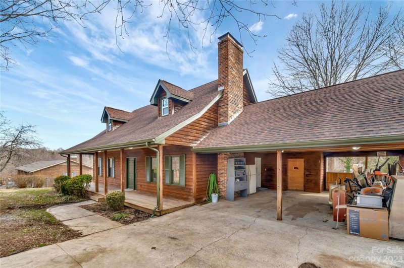 Property image 4 at 1442 Ne 31st Street, Conover, NC 28613