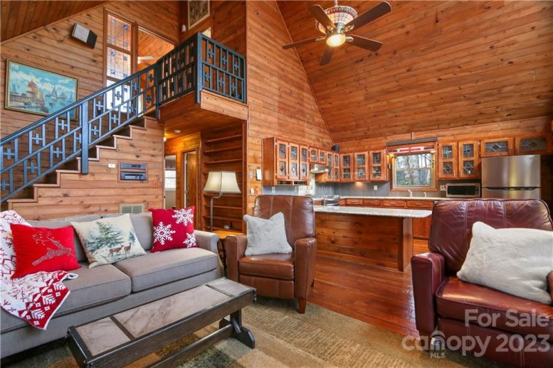 Property image 2 at 534 Hawk Ridge Road, Deep Gap, NC 28618