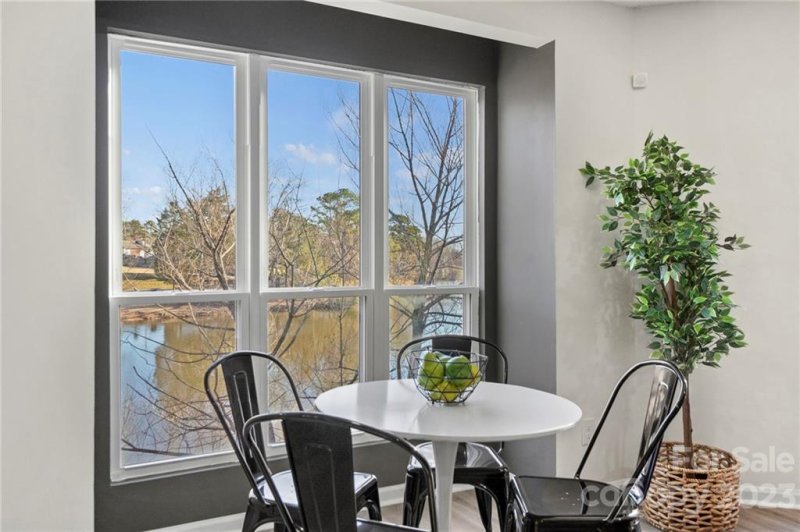 Property image 3 at 8085 Cedar Glen Drive, Charlotte, NC 28212