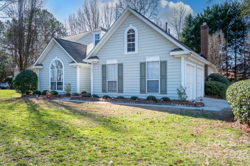 Property image 3 at 12211 Wickson Court, Huntersville, NC 28078