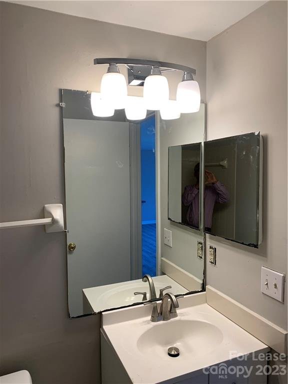 Property image 5 at 1649 Arlyn Circle, Charlotte, NC 28213