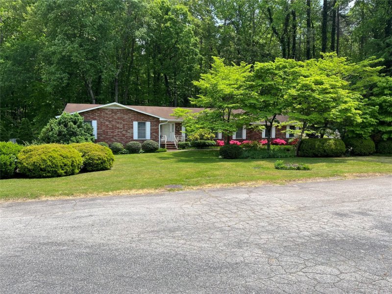 Property image 2 at 122 Lancelot Road, Salisbury, NC 28147