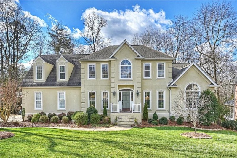 15625 Eagleview Drive
