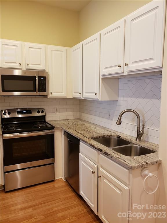 Property image 5 at 719 Garden District Drive, Charlotte, NC 28202