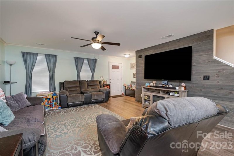 Property image 4 at 2543 Willow Pond Lane, Concord, NC 28025