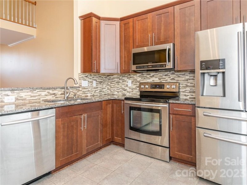 Property image 3 at 13217 Mint Lake Drive, Matthews, NC 28105