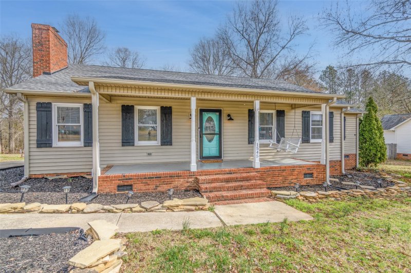 Property image 3 at 1545 Danlee Drive, Lancaster, SC 29720
