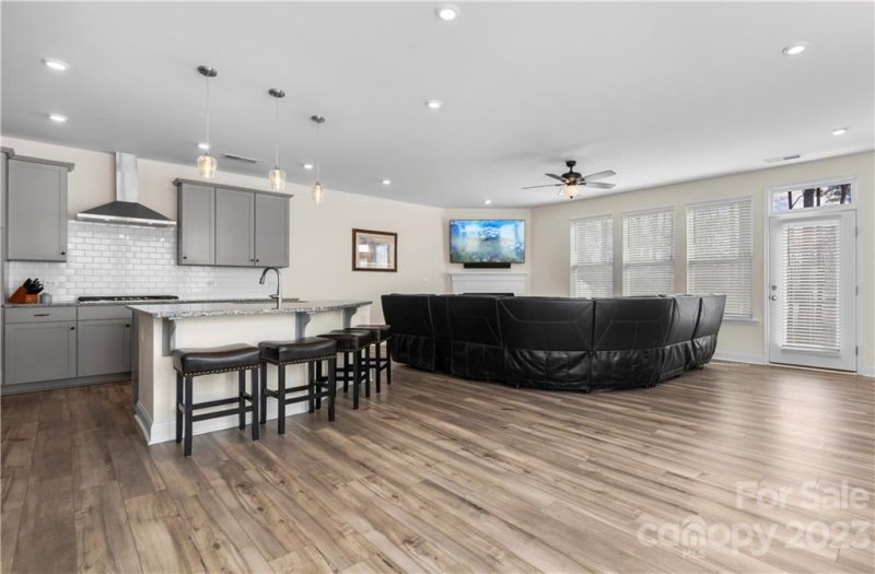 Property image 5 at 1418 Crest Creek Court, Lake Wylie, SC 29710