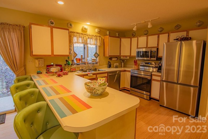 Property image 4 at 59 Ashebrook Drive, Candler, NC 28715