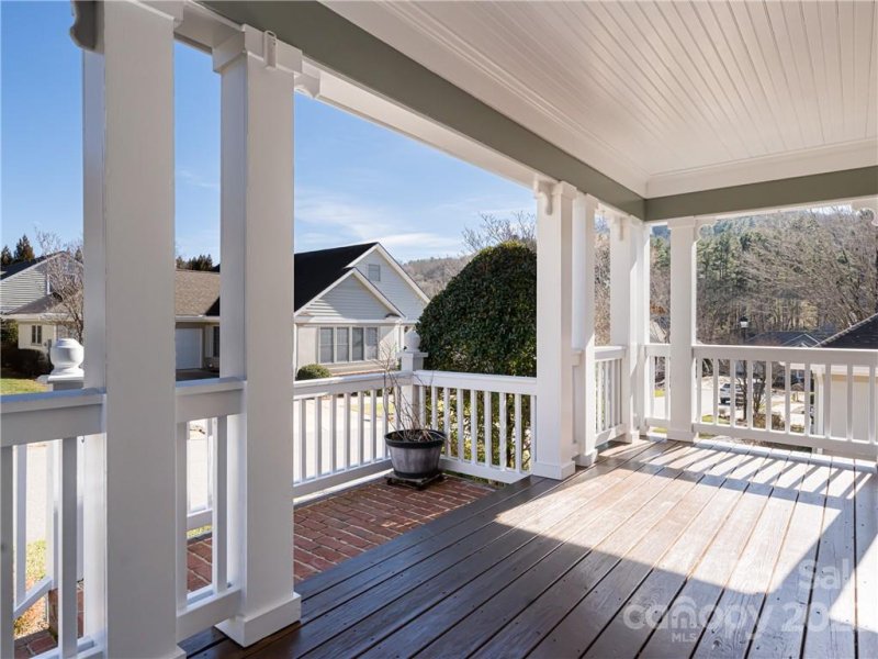 Property image 5 at 3 Creekside Way, Asheville, NC 28804