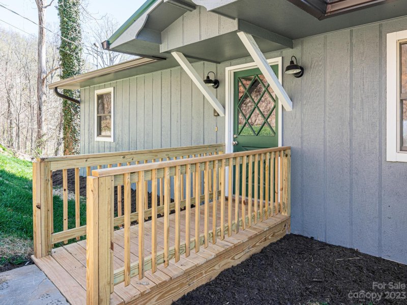 Property image 3 at 144 Laurel Road, Arden, NC 28704