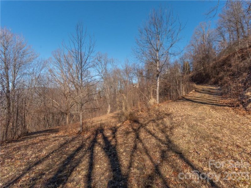 Property image 5 at 17 Broken Arrow Trail, Canton, NC 28716