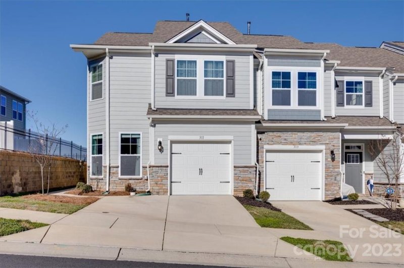 Property image 2 at 311 Bulrush Road, Lake Wylie, SC 29710