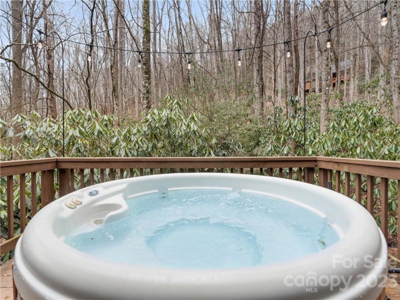 Property image 2 at 141 Creekside Drive, Maggie Valley, NC 28751