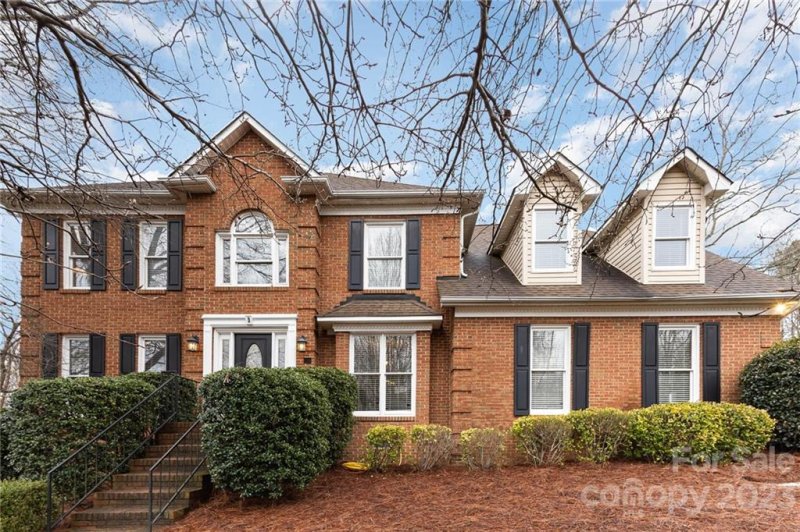 Property image 3 at 10424 Wyndham Forest Drive, Charlotte, NC 28277