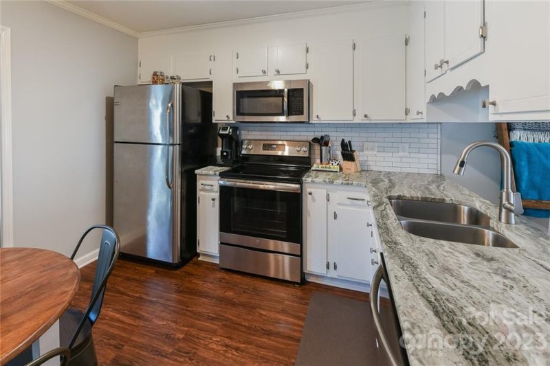 Property image 2 at 113 Phil Court, Fort Mill, SC 29715