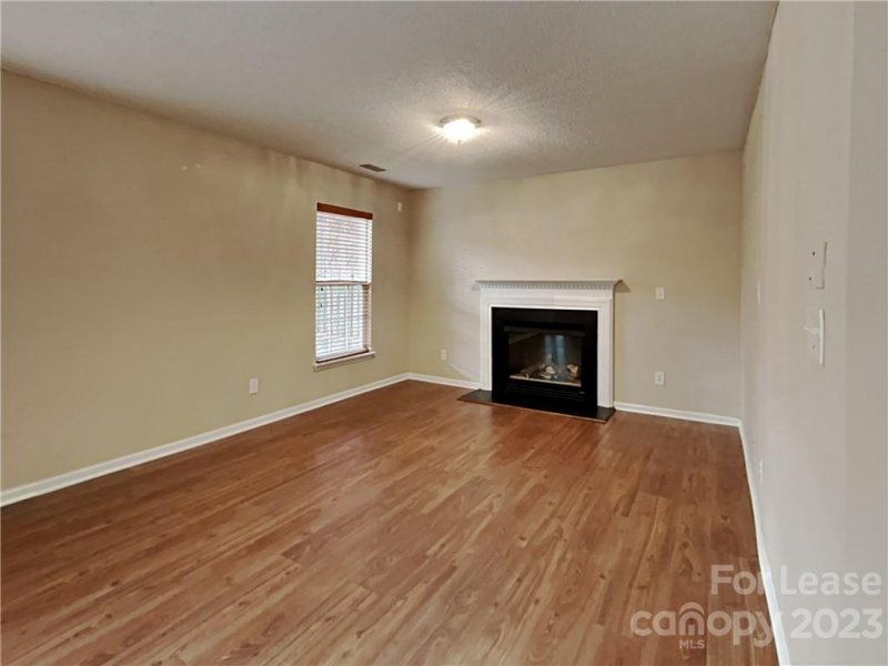 Property image 5 at 1113 Meadowbrook Lane, Concord, NC 28027