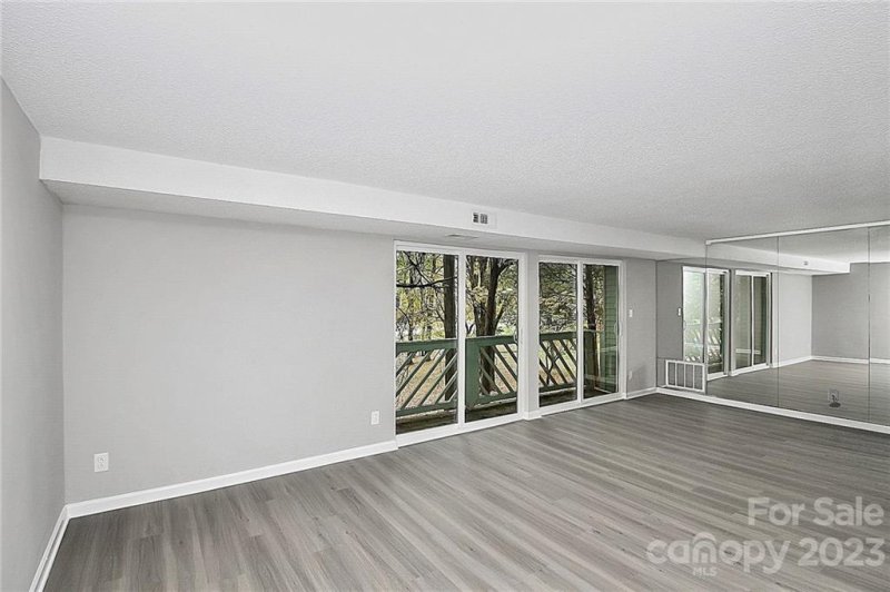 Property image 5 at 9530 Shannon Green Drive, Charlotte, NC 28213