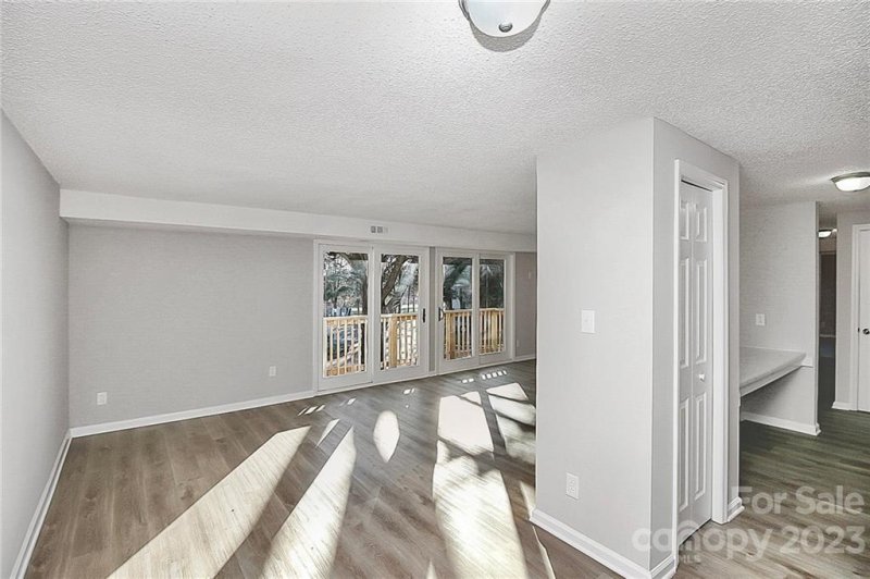 Property image 5 at 9541 Shannon Green Drive, Charlotte, NC 28213