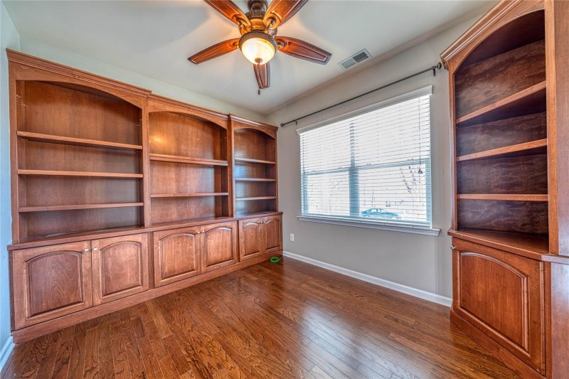 Property image 3 at 116 Glastonbury Drive, Mooresville, NC 28115