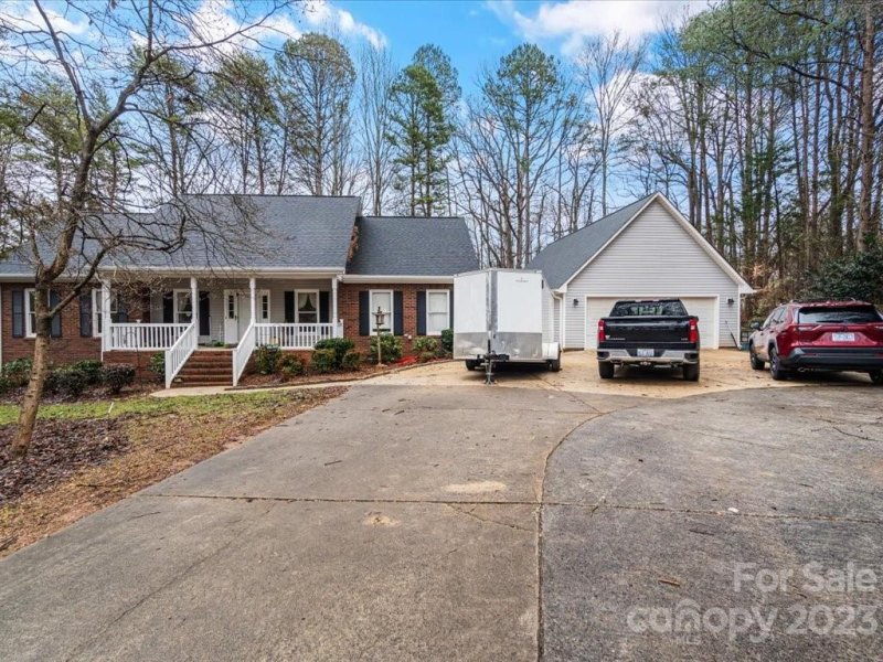 Property image 2 at 145 Jami Wind Court, Mooresville, NC 28115