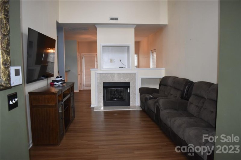 Property image 4 at 4066 Glenlea Commons Drive, Charlotte, NC 28216