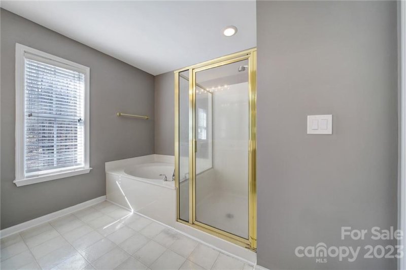 Property image 2 at 2533 Ashby Woods Drive, Matthews, NC 28105