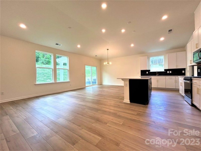 Property image 4 at 140 Lancashire Court, Denver, NC 28037