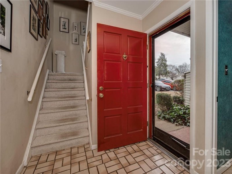 Property image 4 at 7826 Hummingbird Lane, Charlotte, NC 28212