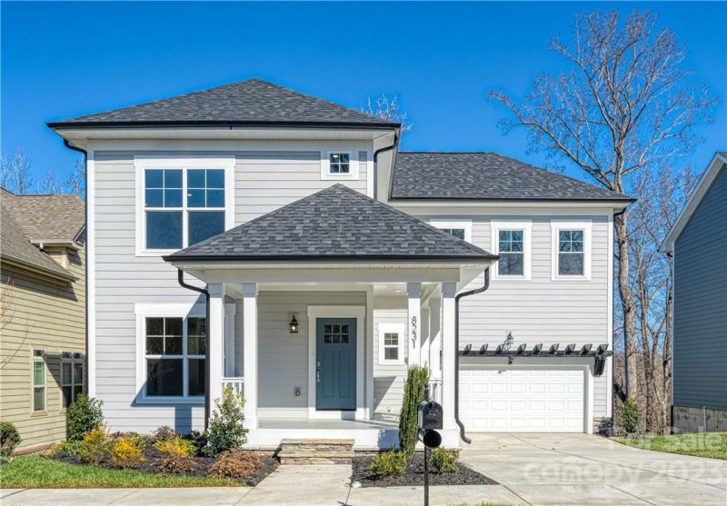 Property image 2 at 8231 Dumphries Drive, Huntersville, NC 28078