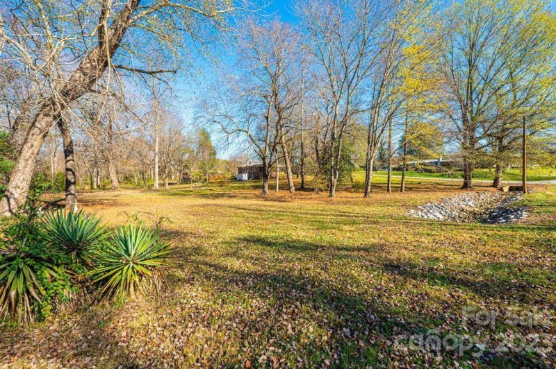Property image 5 at 0 15th Avenue, Hickory, NC 28601