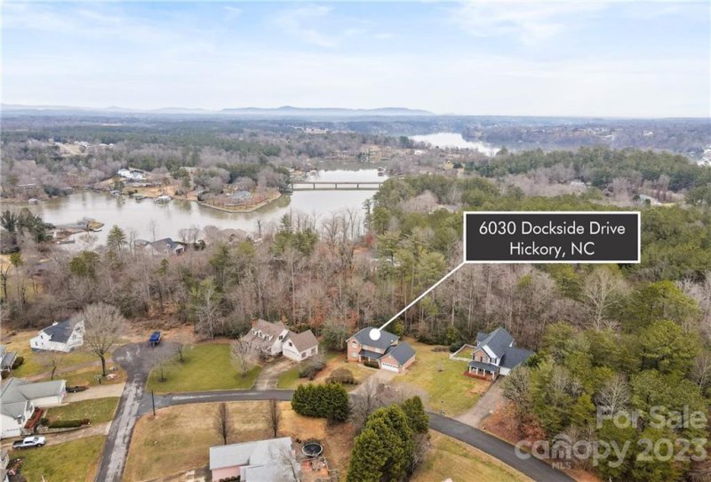 Property image 2 at 6030 Dockside Drive, Hickory, NC 28601