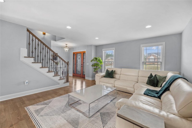 Property image 3 at 1592 Farmington Hills Drive, Conover, NC 28613