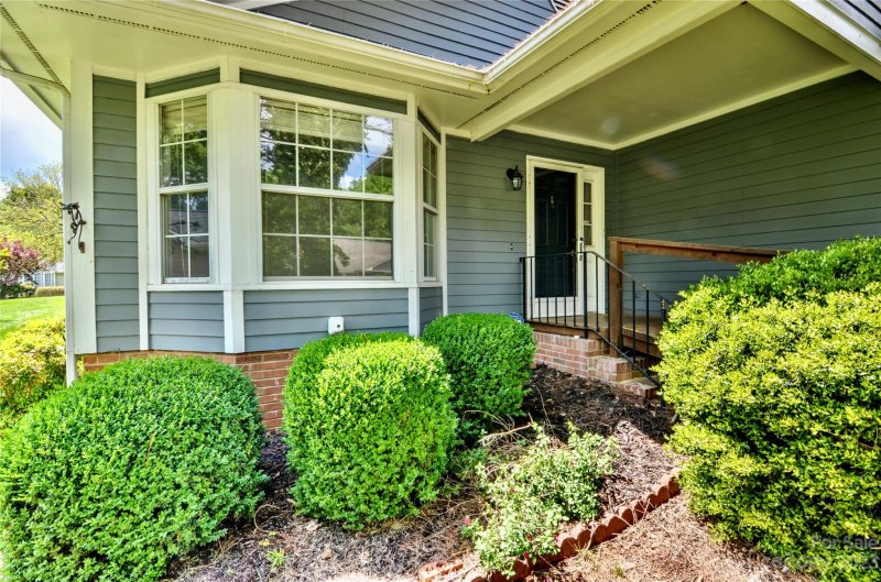 Property image 2 at 2915 Cherry Blossom Court, Fort Mill, SC 29715