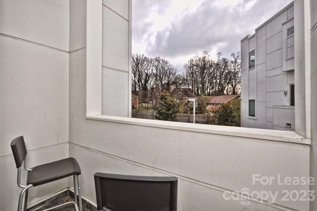 Property image 5 at 318 Viburnum Way Court, Charlotte, NC 28208