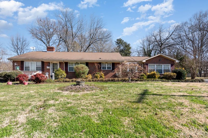 Property image 2 at 208 W Newton Street, Spencer, NC 28159