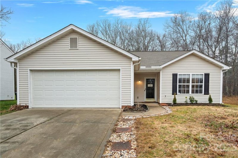 1256 Shenandoah Circle