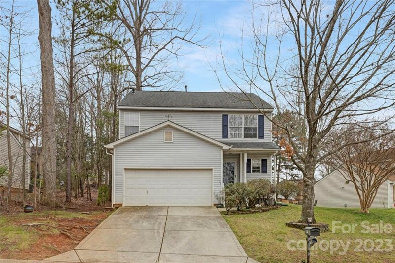 Property image 2 at 263 Autumn Leaf Lane, Clover, SC 29710