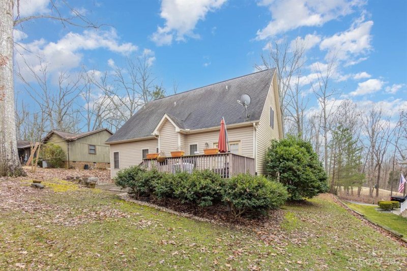 Property image 2 at 2112 Stoneyridge Drive, Charlotte, NC 28214