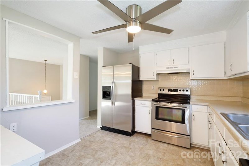 Property image 3 at 11506 Antebellum Drive, Charlotte, NC 28273